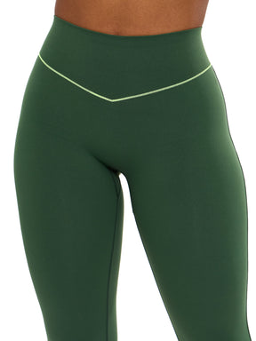 Aggressive Scrunch Highlight Legging - Atari