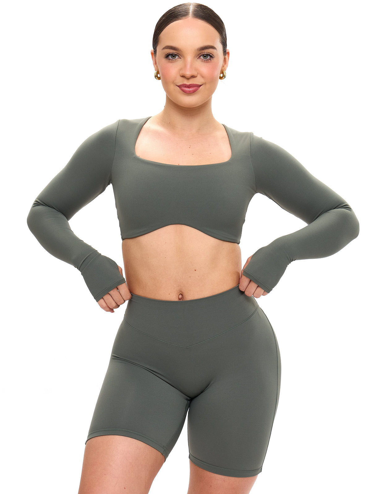 Short Aggressive Scrunch - Shadow Sage