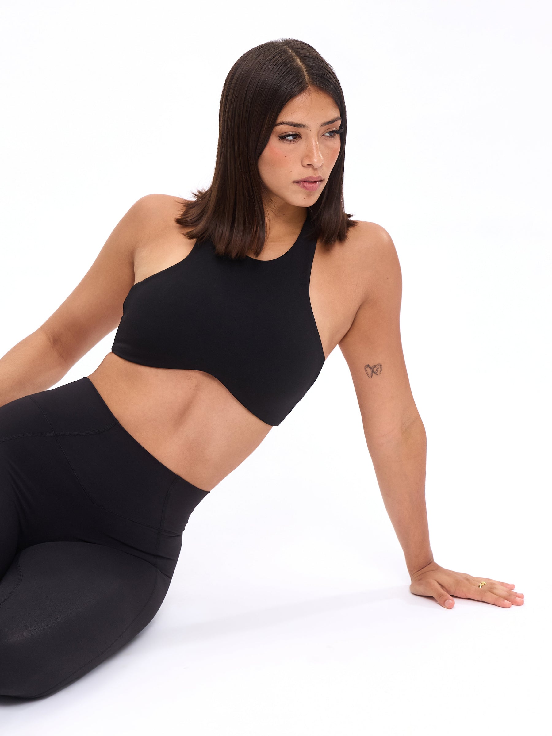 Curve Sports Bra - Onyx Black
