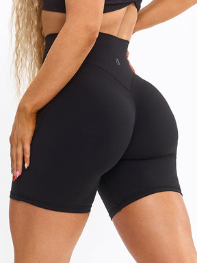 Short Aggressive Scrunch - Preto Ônix