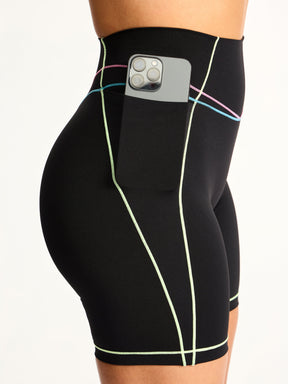 Everyday Airbrush Pocket Short 7" - Black Multi